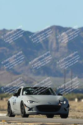 media/Nov-23-2025-Speed Ventures (Sun) [[88f20b6e61]]/6-Yellow Group/Session 1 (Turns 16 and 17 Exit)/